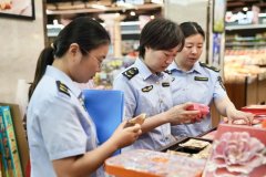 以實際行動守護群眾“舌尖上的